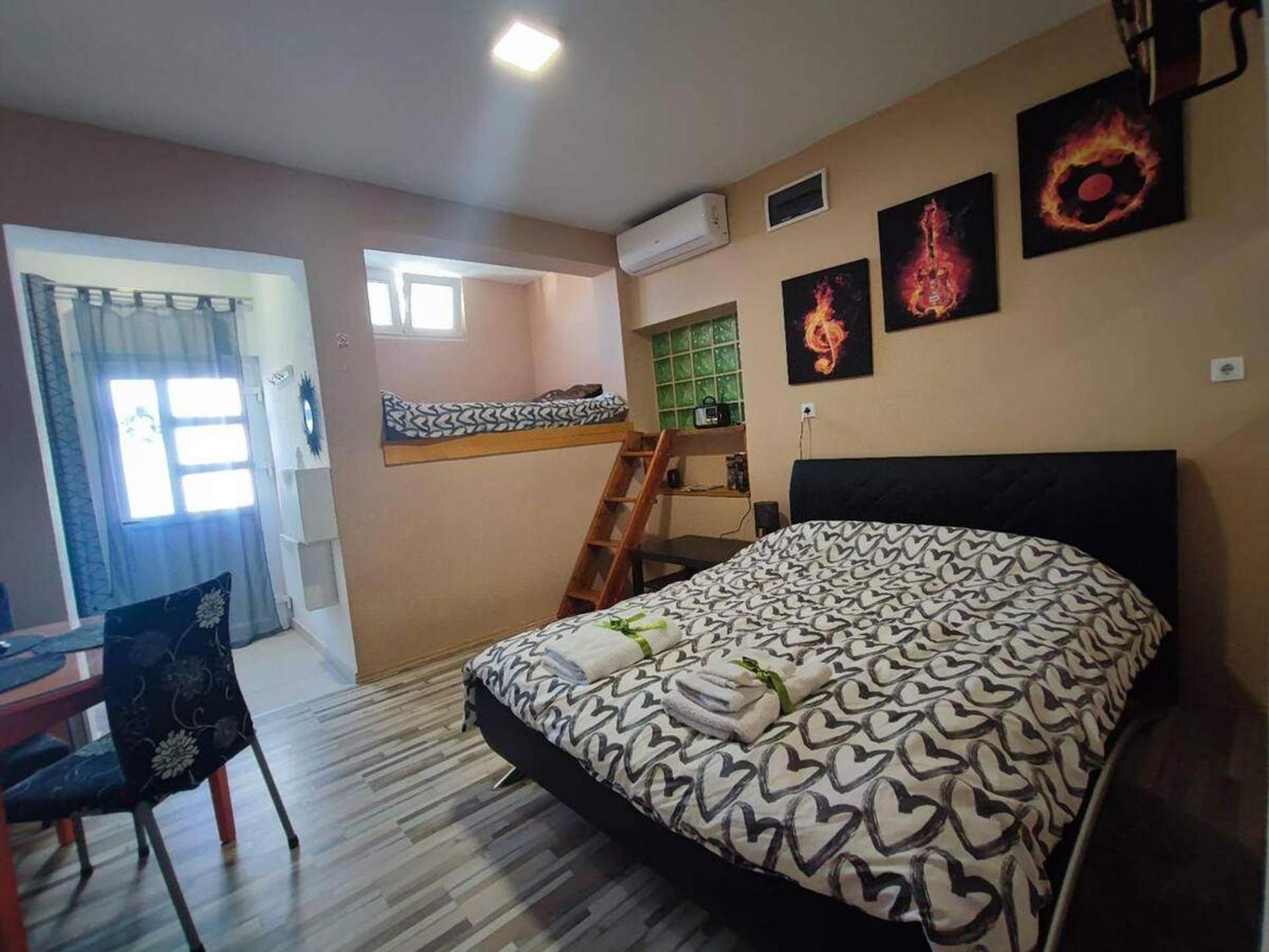 2-apartmans Popandrock In *